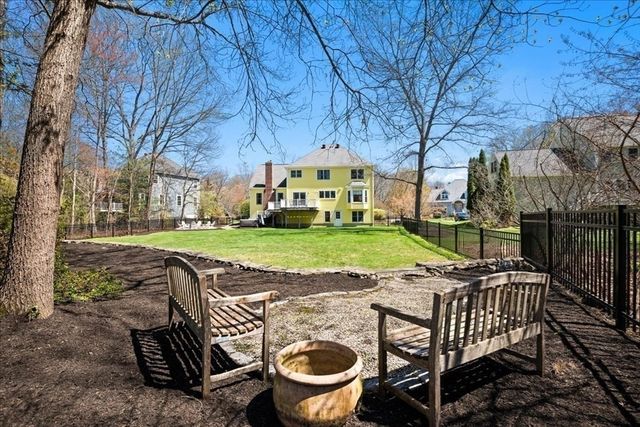 25 Bunker Lane, Natick, MA 01760