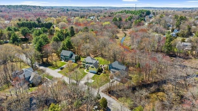 25 Bunker Lane, Natick, MA 01760