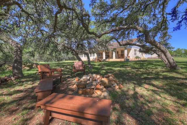 830 Palomino LN 1, San Marcos, TX 78666