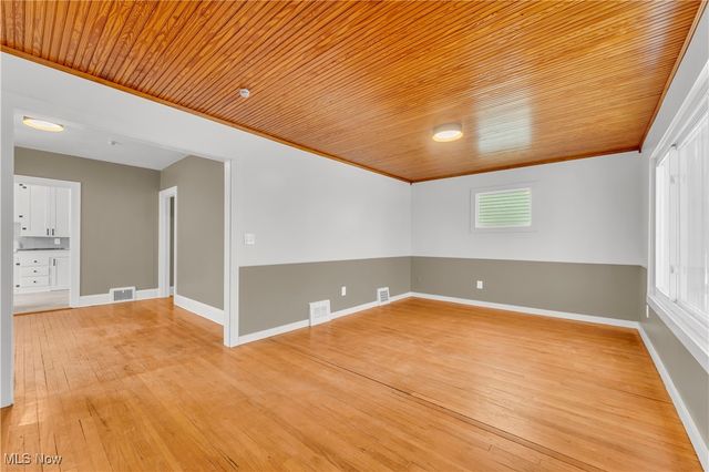 10403 Russell Avenue 2, Garfield Heights, OH 44125