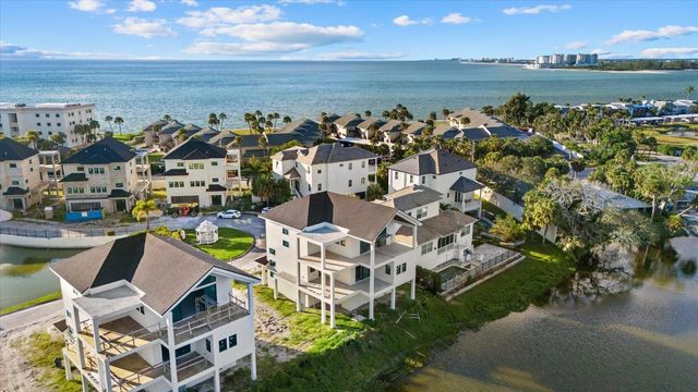 6907 BOCHI CIRCLE, Sarasota, FL 34242