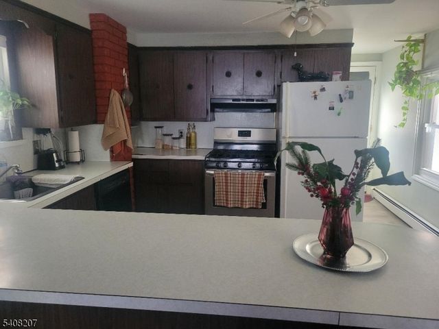 97 Marne St, Newark City, NJ 07105