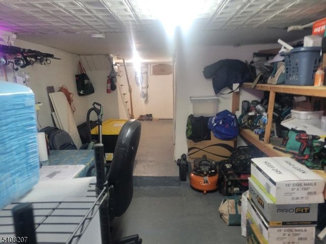 97 Marne St, Newark City, NJ 07105