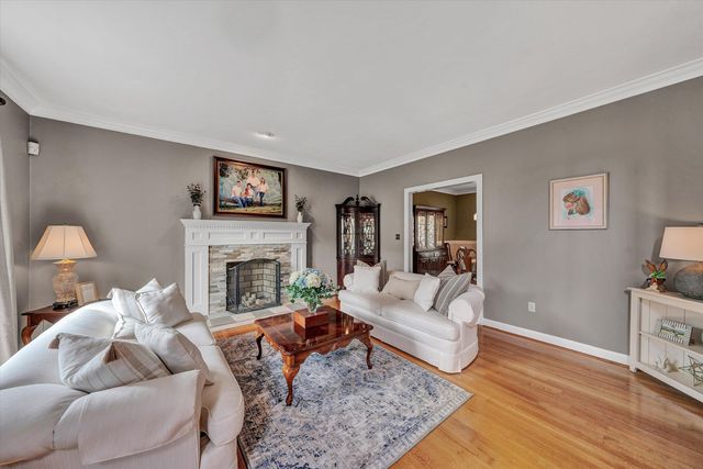 6524 Fairway Estates DR, Roanoke, VA 24018