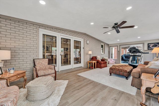 6524 Fairway Estates DR, Roanoke, VA 24018