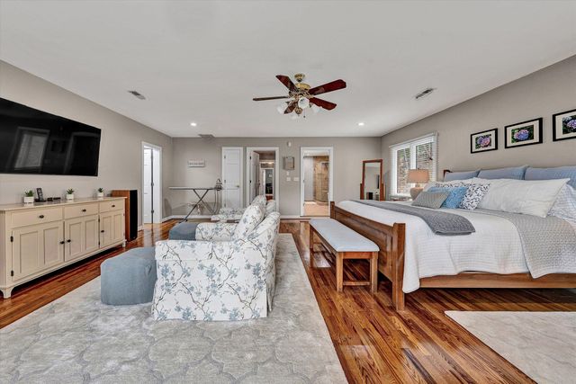 6524 Fairway Estates DR, Roanoke, VA 24018