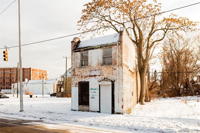 11751 Grand River Avenue, Detroit, MI 48204