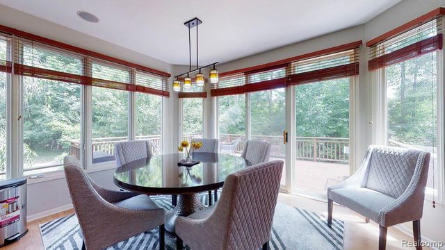 29148 Bradmoor Court, Farmington Hills, MI 48334