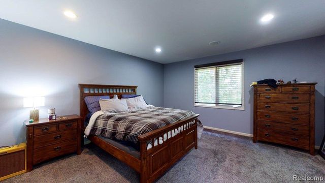 29148 Bradmoor Court, Farmington Hills, MI 48334