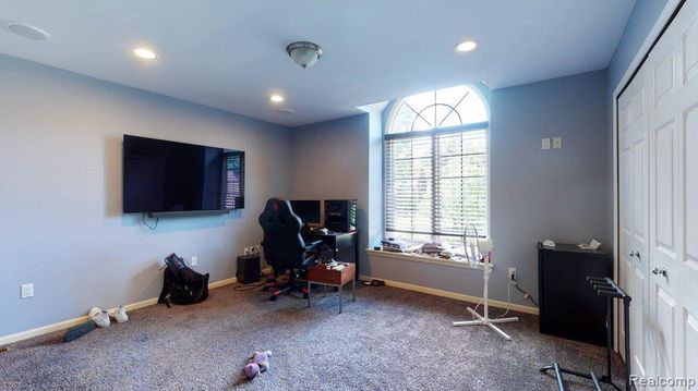 29148 Bradmoor Court, Farmington Hills, MI 48334