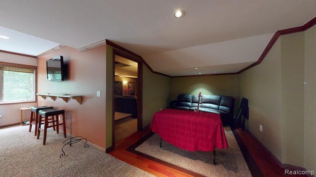 29148 Bradmoor Court, Farmington Hills, MI 48334