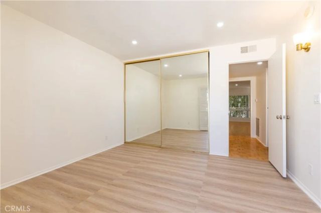 5320 Zelzah Avenue 314, Encino, CA 91316