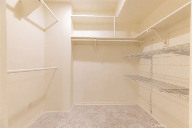 5320 Zelzah Avenue 314, Encino, CA 91316