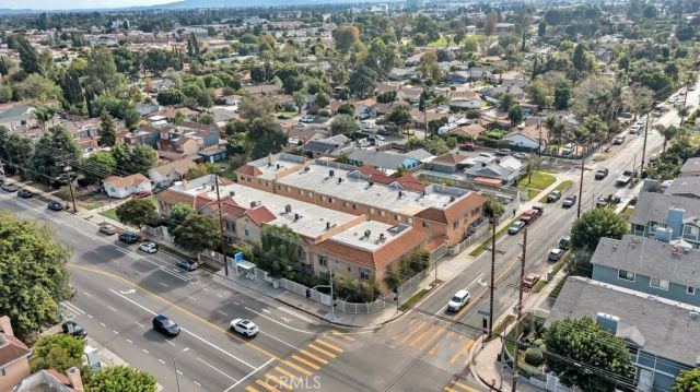 15044 Nordhoff 1, North Hills, CA 91343