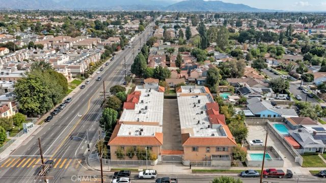 15044 Nordhoff 1, North Hills, CA 91343