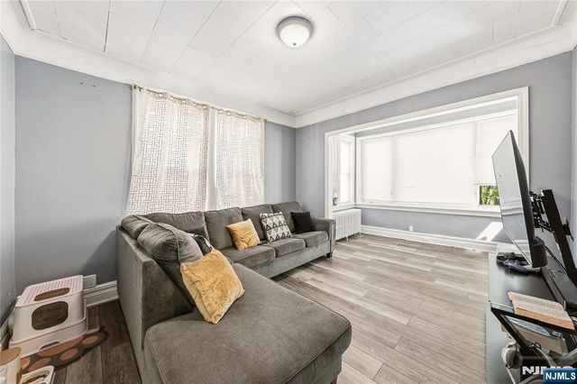 8401 2nd Avenue, North Bergen, NJ 07047