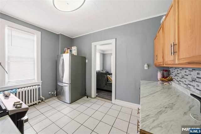 8401 2nd Avenue, North Bergen, NJ 07047