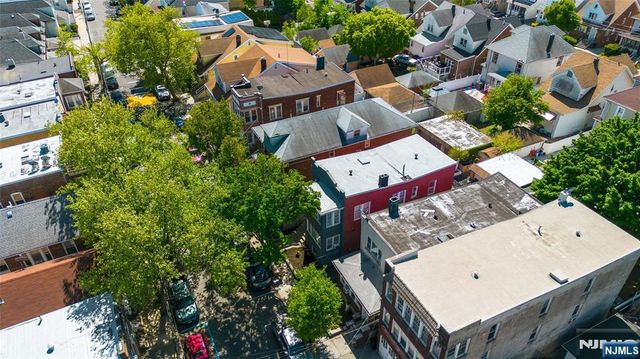 8401 2nd Avenue, North Bergen, NJ 07047