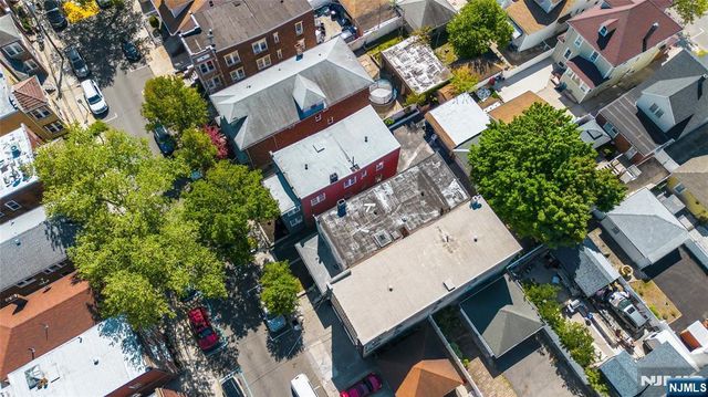 8401 2nd Avenue, North Bergen, NJ 07047