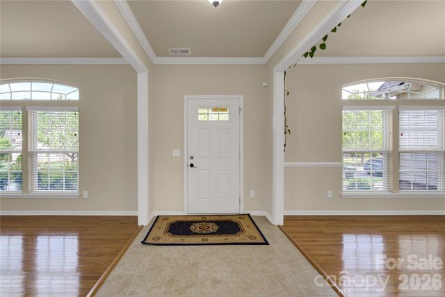 817 Wingthorn Rose Drive, Gastonia, NC 28056