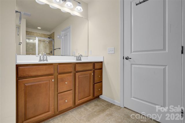 817 Wingthorn Rose Drive, Gastonia, NC 28056