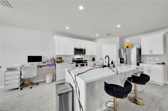 312 NW 17th PL, Cape Coral, FL 33993