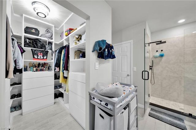 312 NW 17th PL, Cape Coral, FL 33993