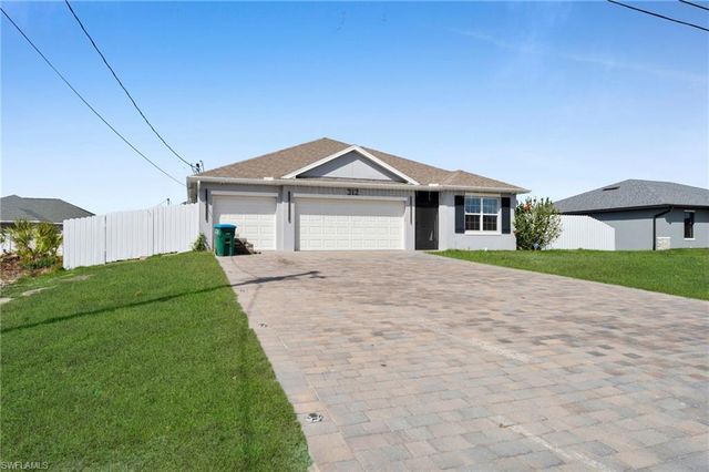 312 NW 17th PL, Cape Coral, FL 33993