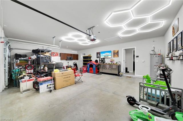 312 NW 17th PL, Cape Coral, FL 33993