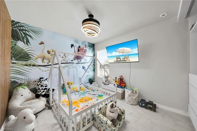 312 NW 17th PL, Cape Coral, FL 33993