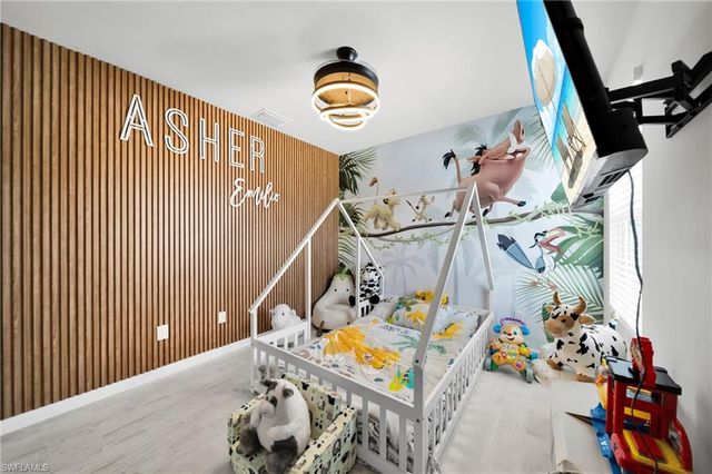 312 NW 17th PL, Cape Coral, FL 33993