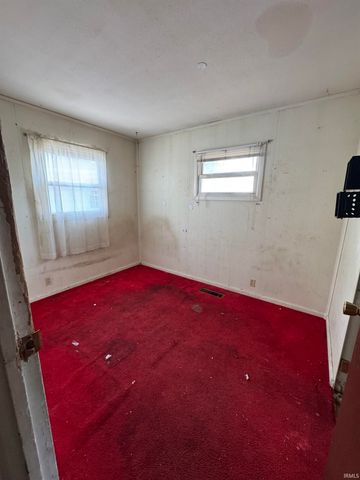 816 N Knight Circle, Marion, IN 46952