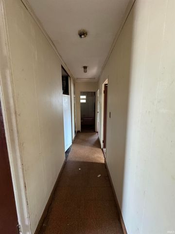 816 N Knight Circle, Marion, IN 46952