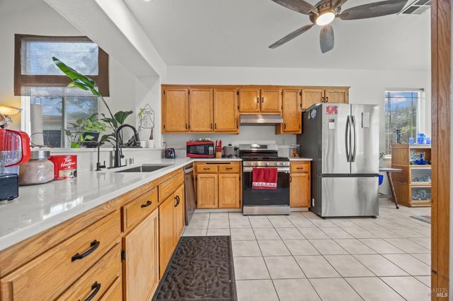 1007 Mayfield Way, Suisun City, CA 94585