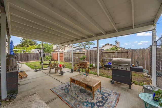 1007 Mayfield Way, Suisun City, CA 94585