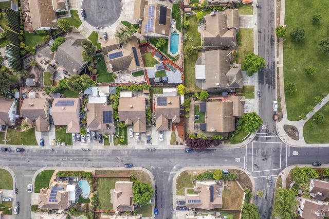 1007 Mayfield Way, Suisun City, CA 94585