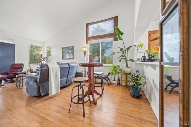 1007 Mayfield Way, Suisun City, CA 94585