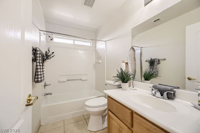 6713 Lookout Lodge Lane 1, North Las Vegas, NV 89084