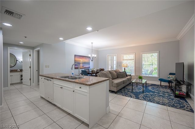 30 Strada Di Villaggio 134, Henderson, NV 89011
