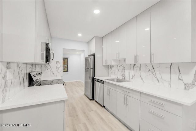 16 E Bluebell Lane, Mount Laurel, NJ 08054