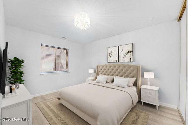 16 E Bluebell Lane, Mount Laurel, NJ 08054
