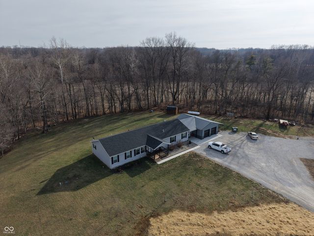 2691 N County Road 190 W, Greencastle, IN 46135