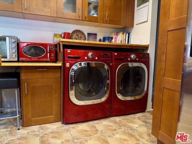 3735 Edenhurst Avenue, Los Angeles, CA 90039
