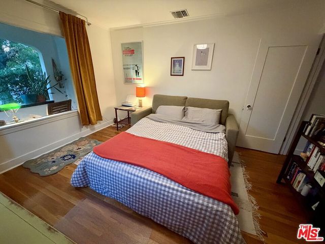 3735 Edenhurst Avenue, Los Angeles, CA 90039