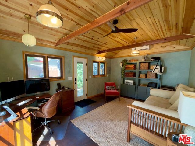 3735 Edenhurst Avenue, Los Angeles, CA 90039