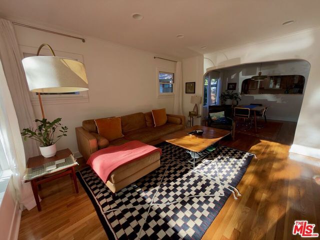 3735 Edenhurst Avenue, Los Angeles, CA 90039