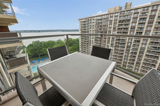 18-05 215th Street 12F, Bayside, NY 11360