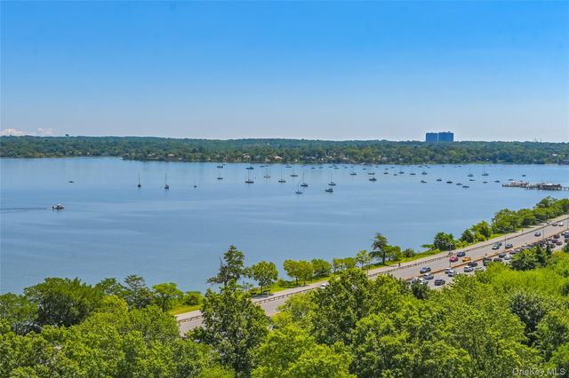 18-05 215th Street 12F, Bayside, NY 11360