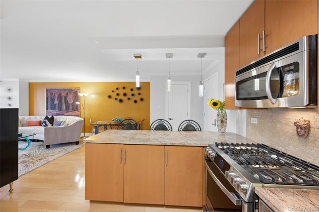 18-05 215th Street 12F, Bayside, NY 11360