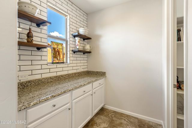 31728 S Summerwind Drive, Oracle, AZ 85623
